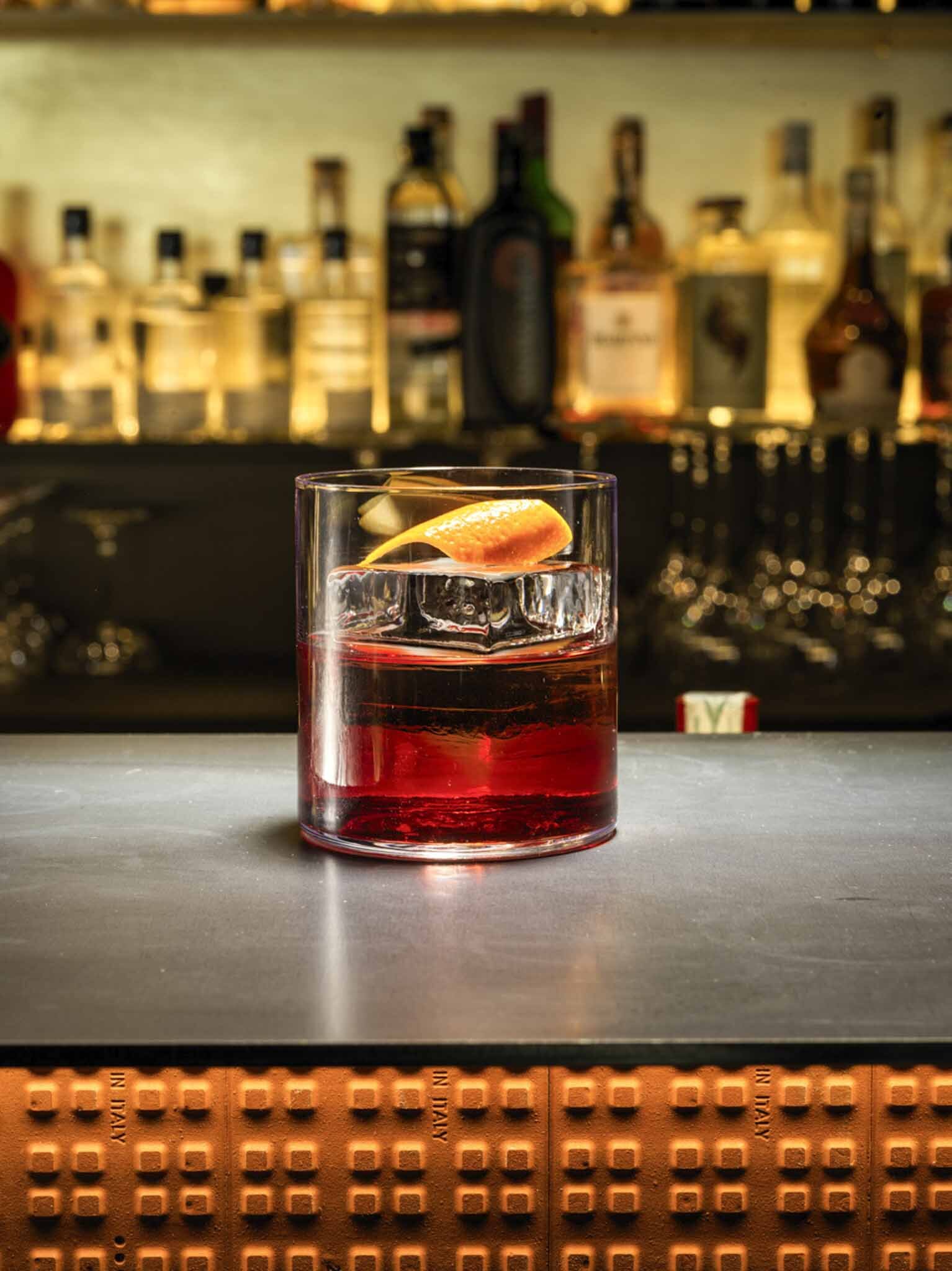 What is food and beverage photography?