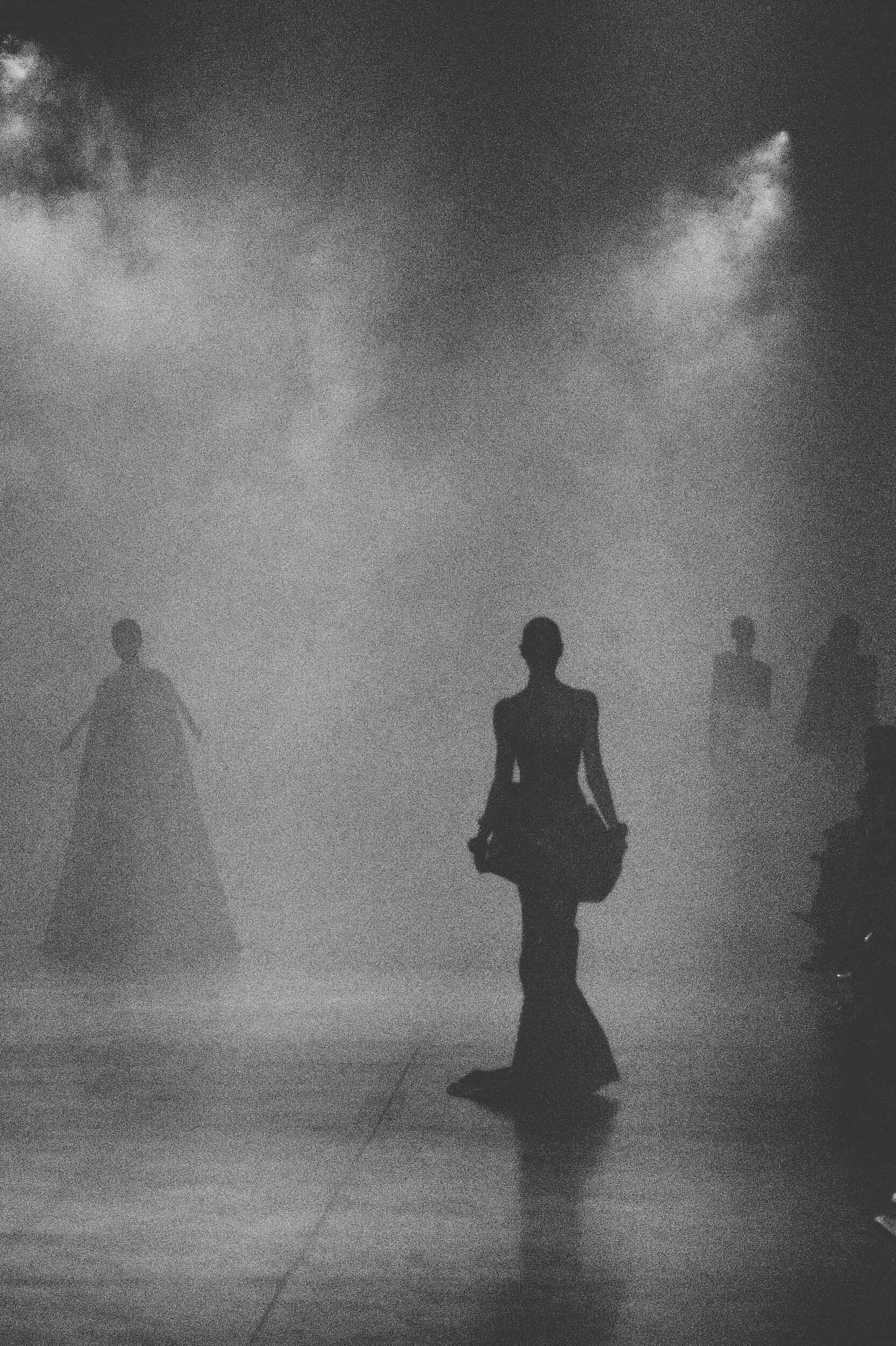 Paris-Fashion-week-2022-Rick-Owens-Paris-Palais-de-Tokyo016