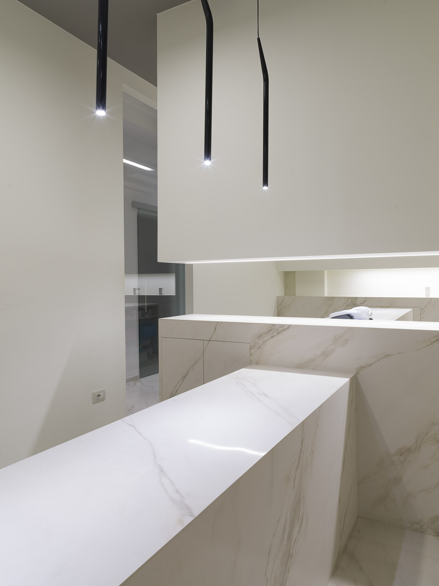 ARCHITETTURA E RISTRUTTURAZIONE