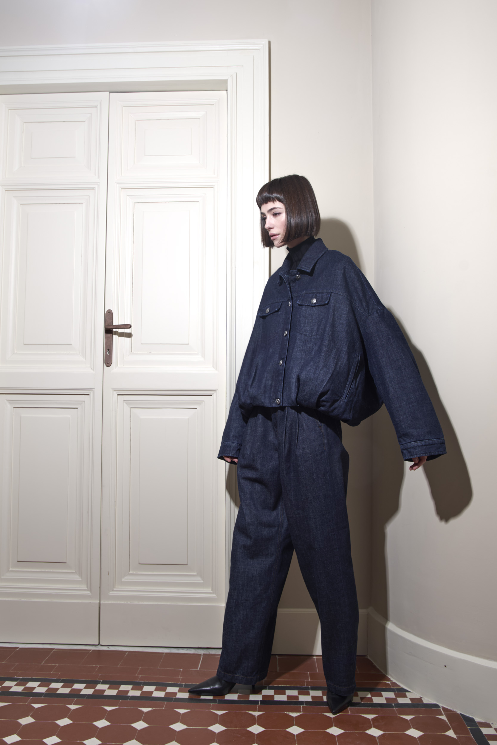 RE_HASH-VILLA CORALLO-LOOKBOOK-WOMAN-FW24-25 01