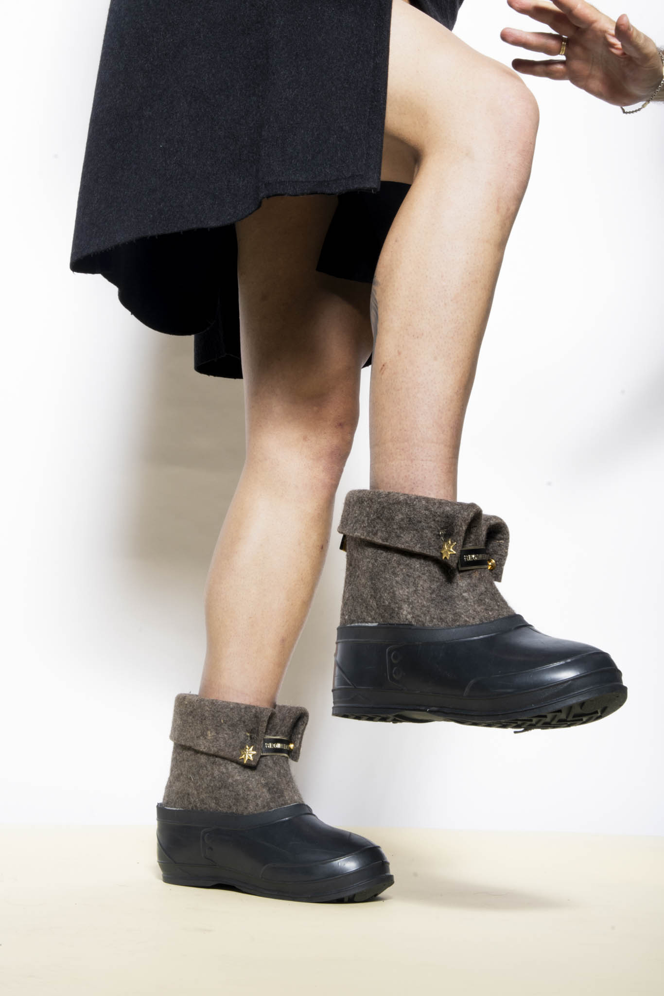 lookbook ss 25 woman RE-HASH