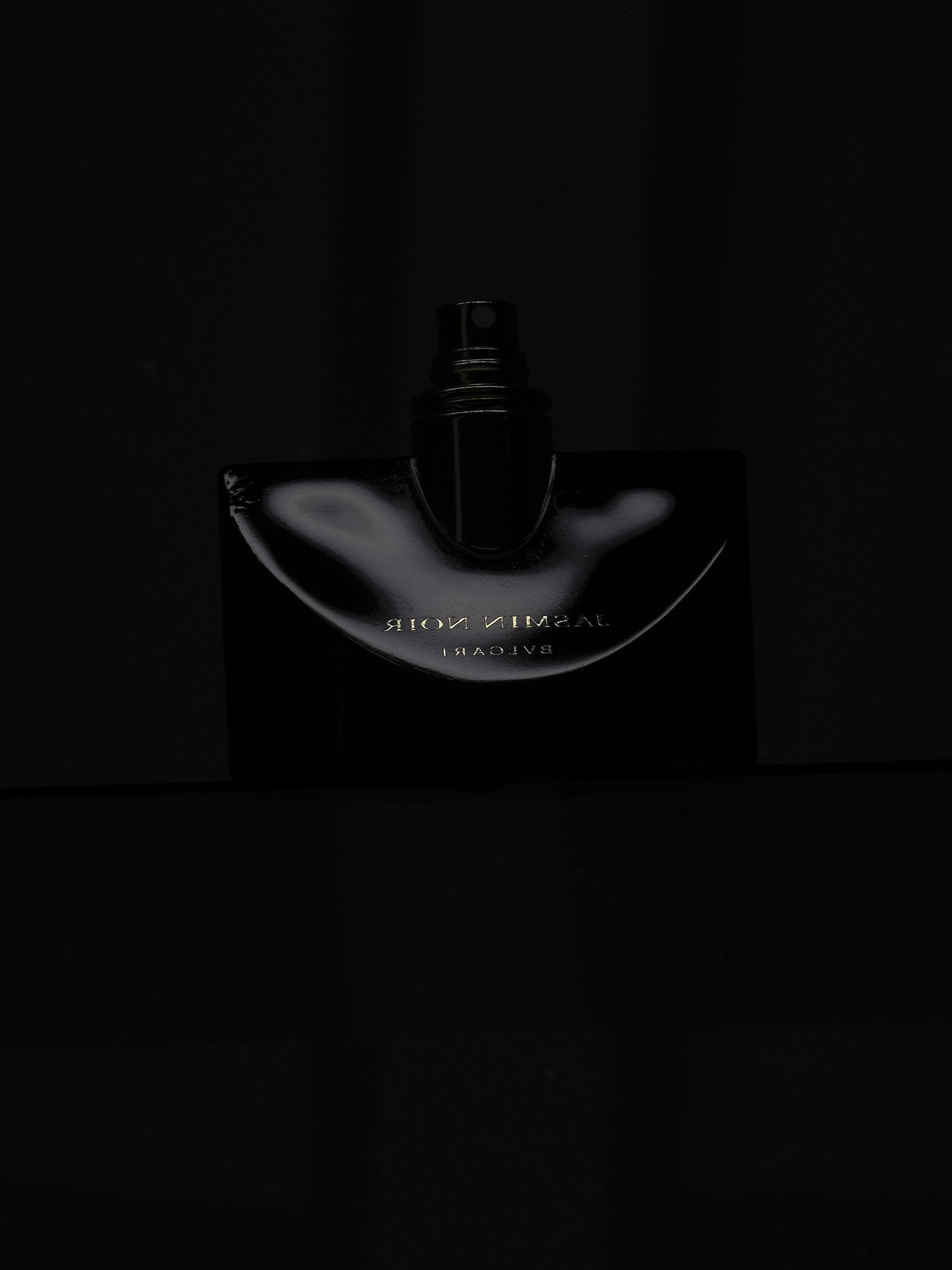 andrea-piunti-perfume-still-life-W-06